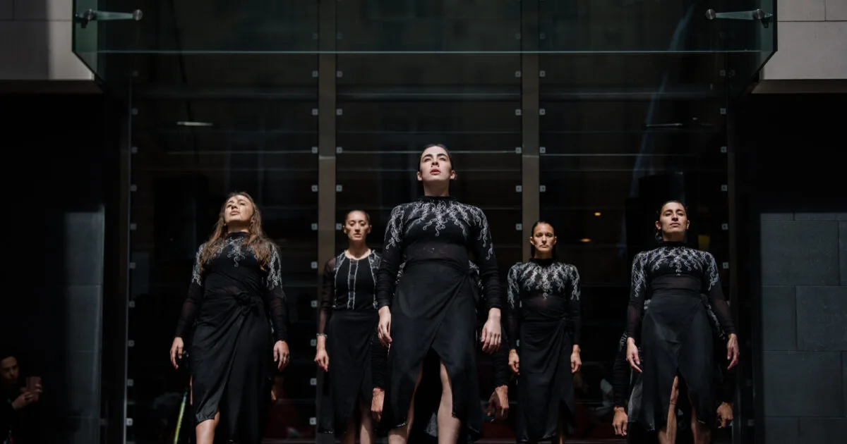 Atamira dance company