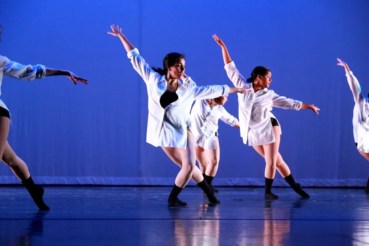The Moving Company Dance Center