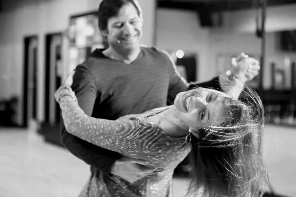 Go Dance Studio