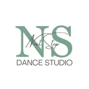 Logotipo de Next Step Dance Studio
